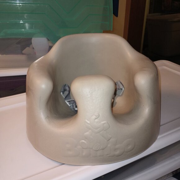 NEW Bumbo® floor seat Taupe - Picture 2 of 7